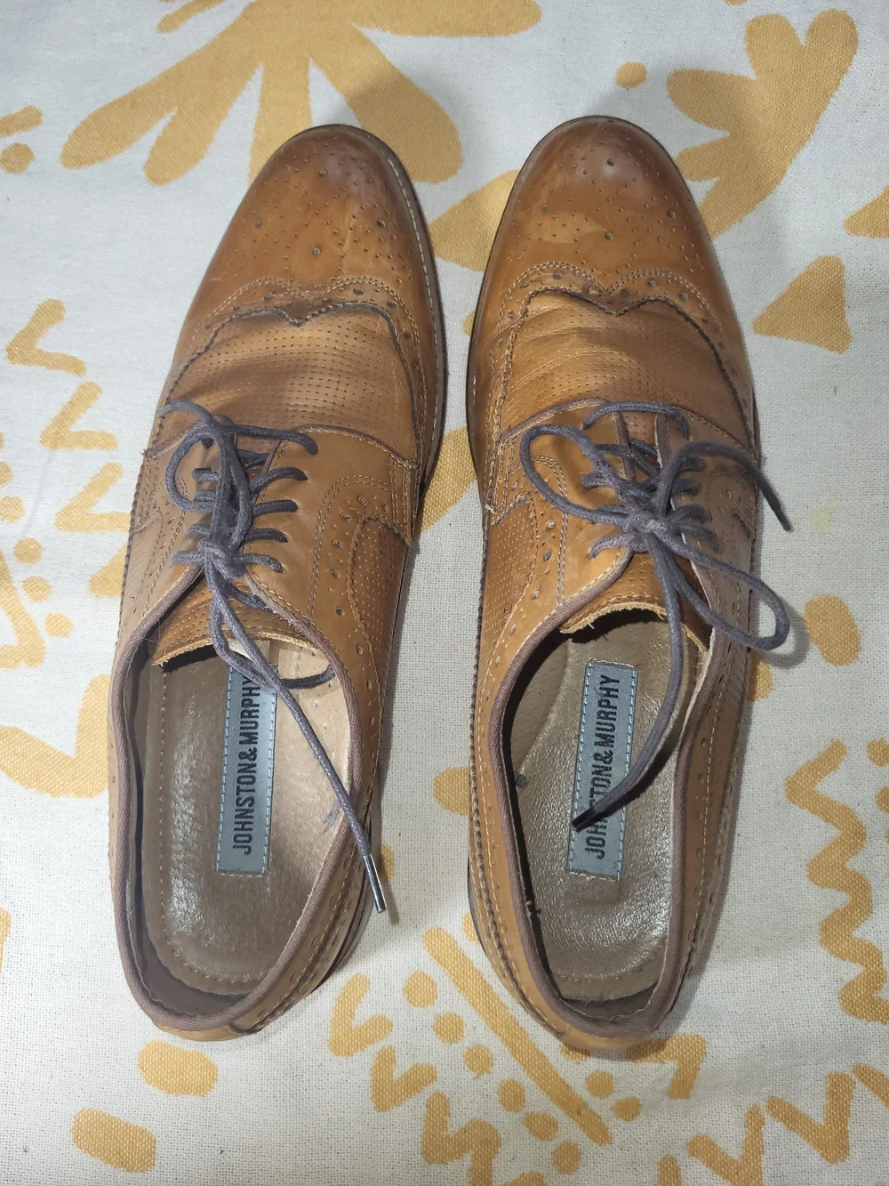 Johnston & Murphy Leather Tan Perforated Wingtip Oxfords